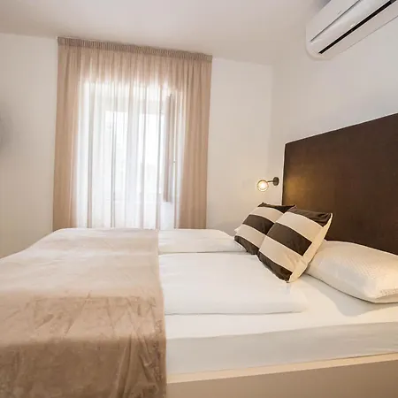Jacuzzi House Mia Vakantiehuis *