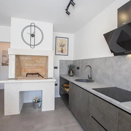 Jacuzzi House Mia Vakantiehuis Gajana