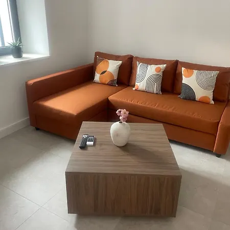 Jacuzzi House Mia Vakantiehuis *
